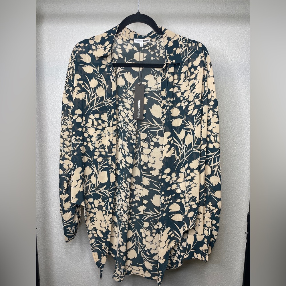 NWT Fashion Nova Off To Toronto Blouse Size XL
